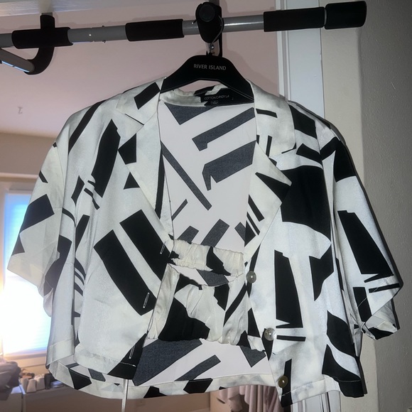 Costa Rica Two Piece Set - Picture 2 of 3